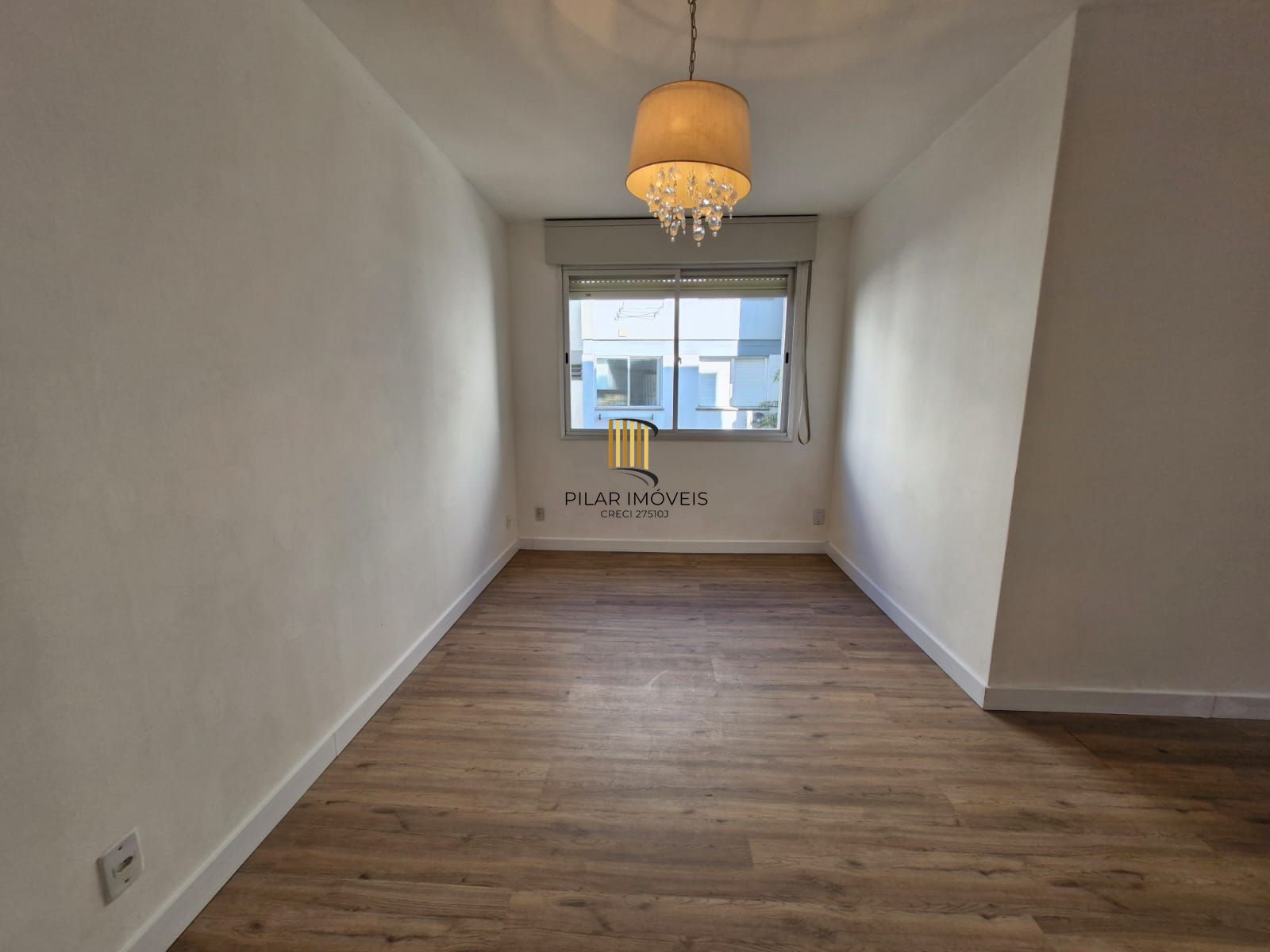 Apartamento 3 dormitórios na rua Corronel Massot, Cristal. - Pilar Imóveis
