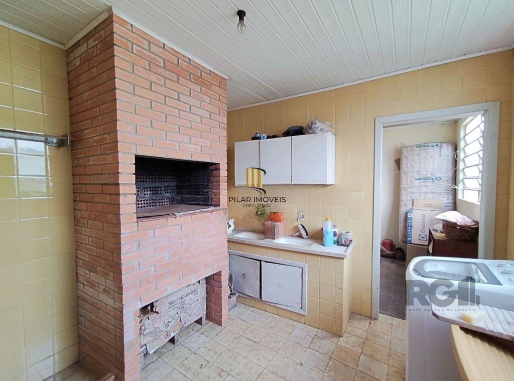 Casa 3 dorms à venda Travessa José Rodrigues Fonseca, Vila Ipiranga - Porto Alegre