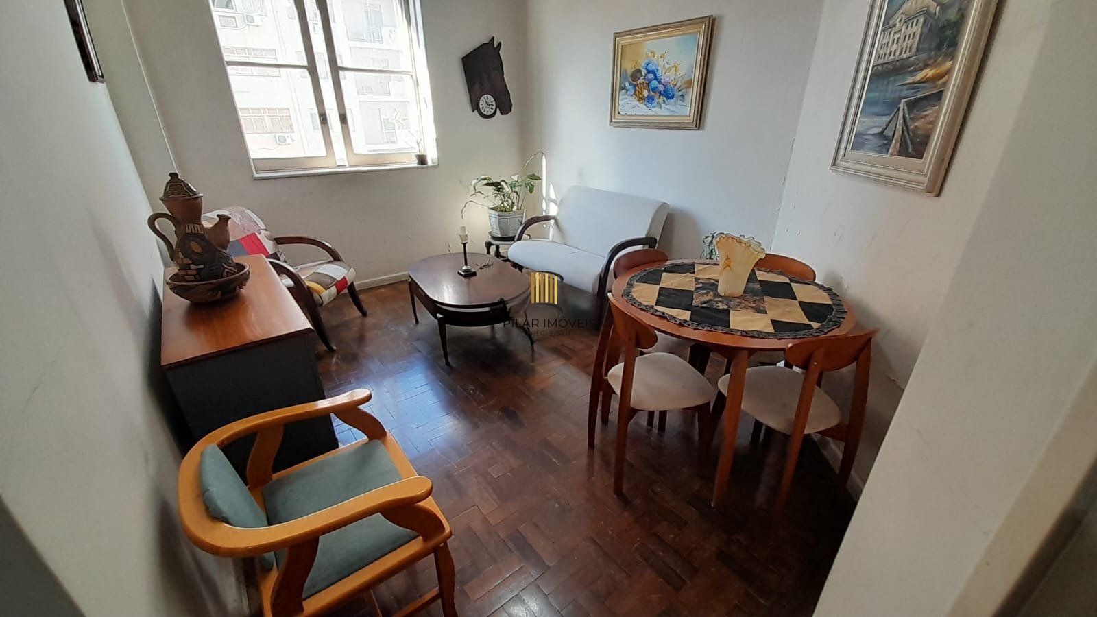 Apartamento de 2 dormitórios no Bairro Centro Histórico - Porto Alegre.