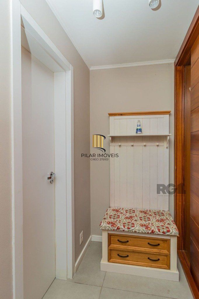 Casa Condominio para Venda - 221,59m², 3 suítes, 2 vagas - Teresópolis