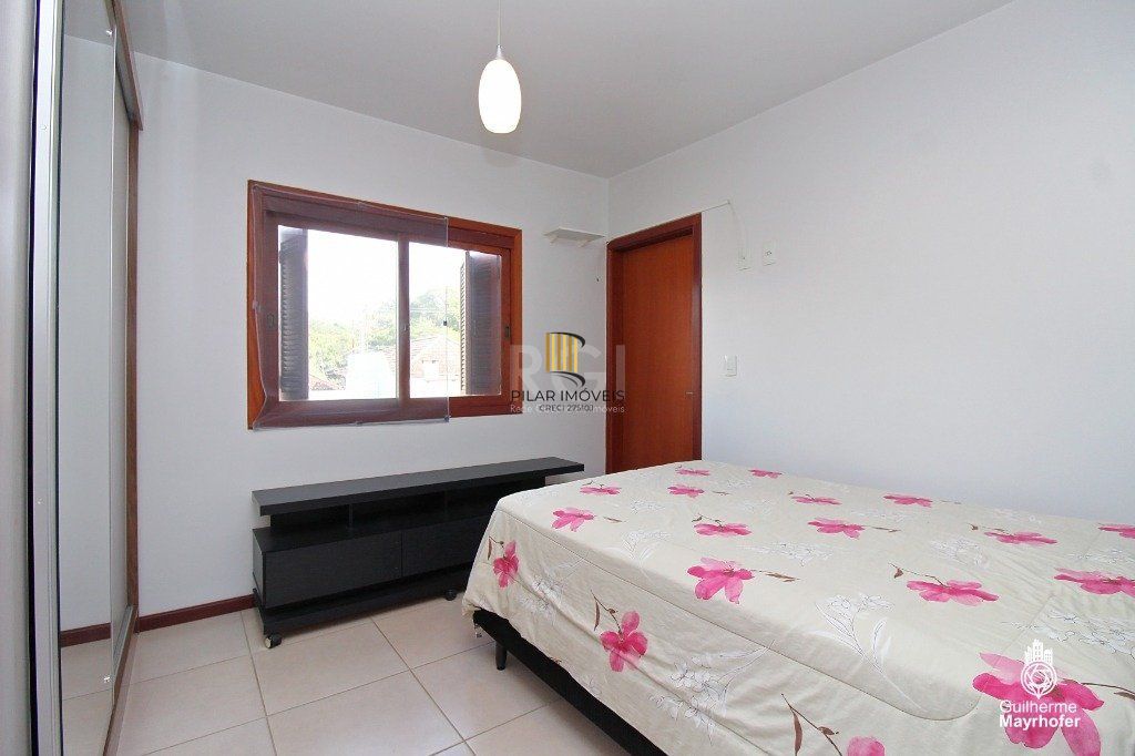 Casa para Venda - 212m², 3 dormitórios, 2 vagas - Medianeira