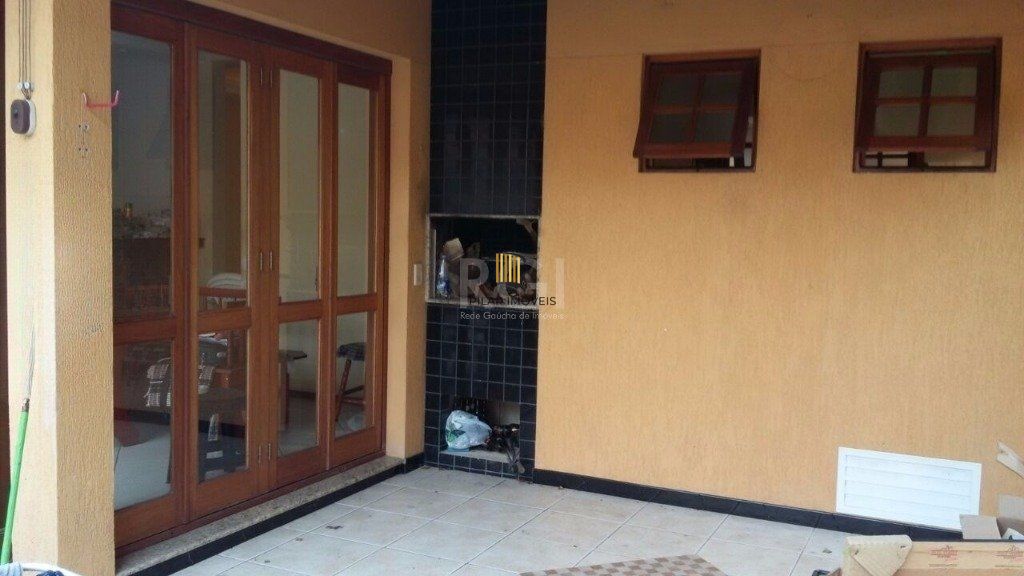 Casa 3 dormitórios no bairro Jardim  Botânico