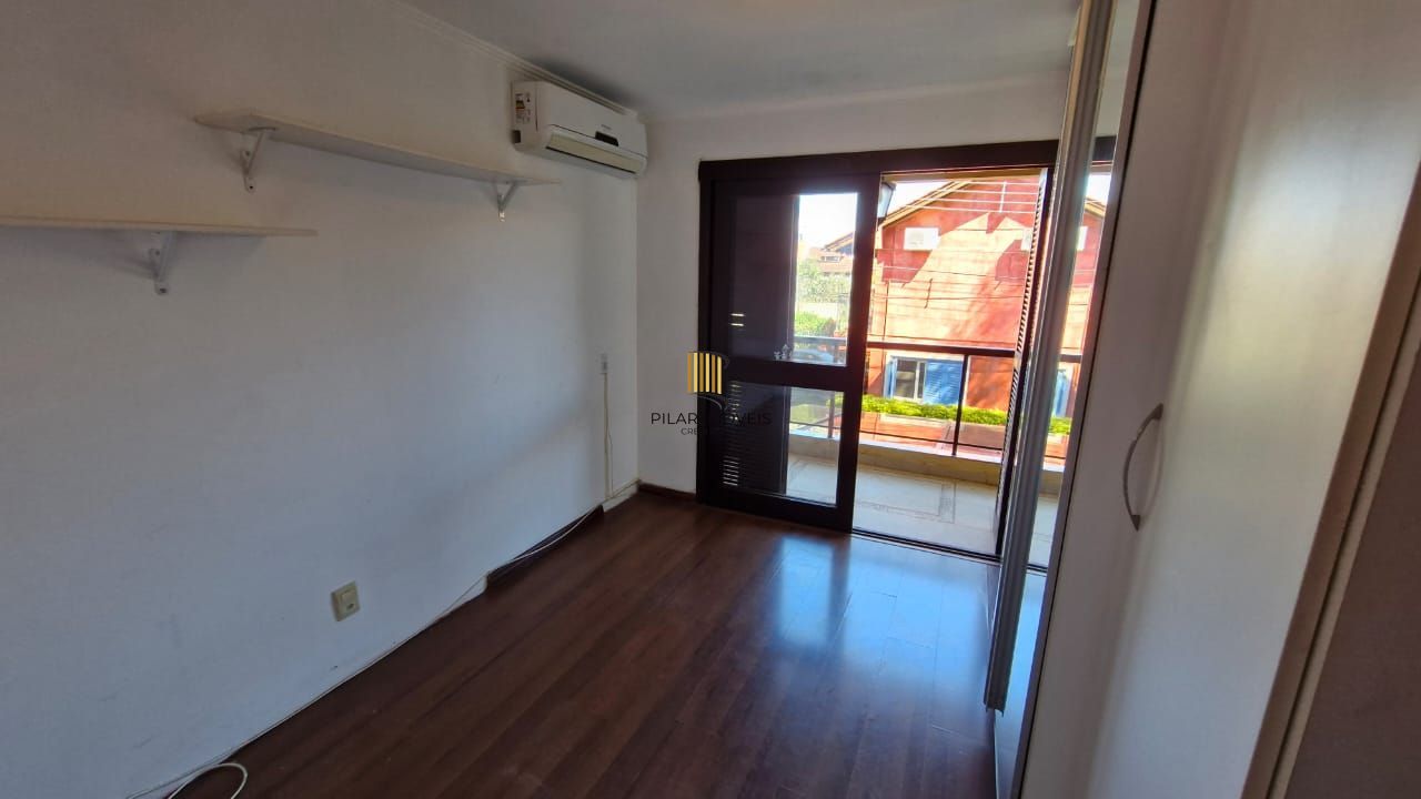 Casa em Condominio Fechado bairro Ipanema