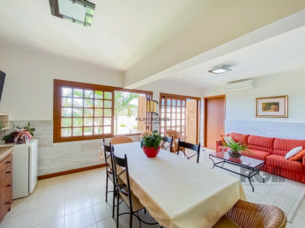 Casa alto padrão, 500m² privativos com linda vista da cidade no Morro Apamecor