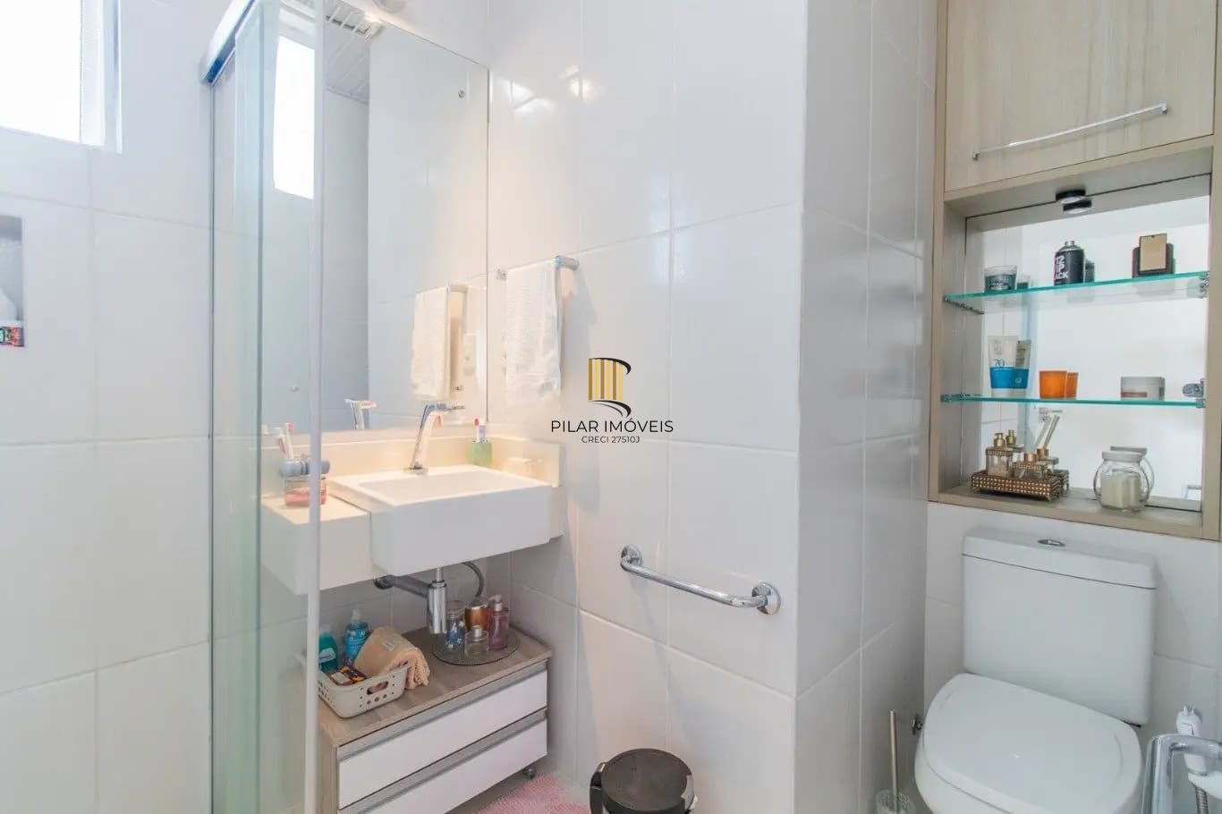 Casa de 3 dormitórios com 90m² à venda no Bairro Medianeira