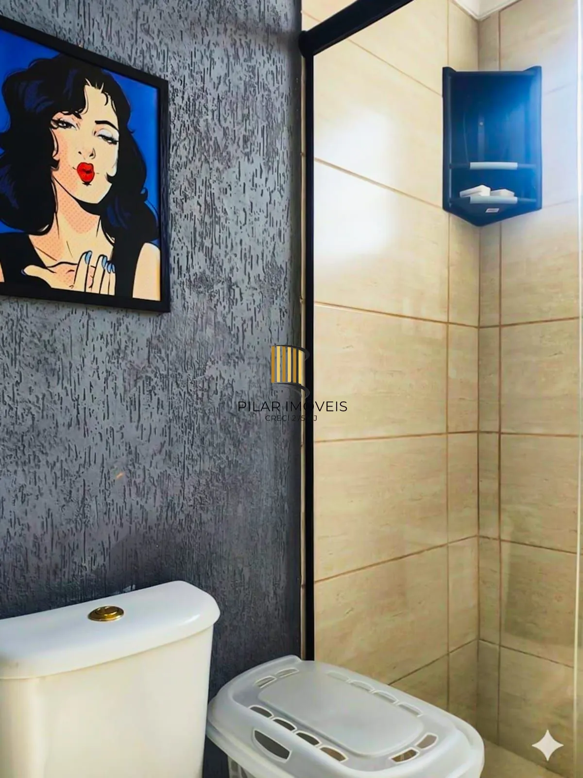 APTO DE 1 DORM, EM ANDAR ALTO, BEM ILUMINADO E AREJADO, COM BOX ROTATIVO. PROXIMO À TERCEIRA PERIMETRAL