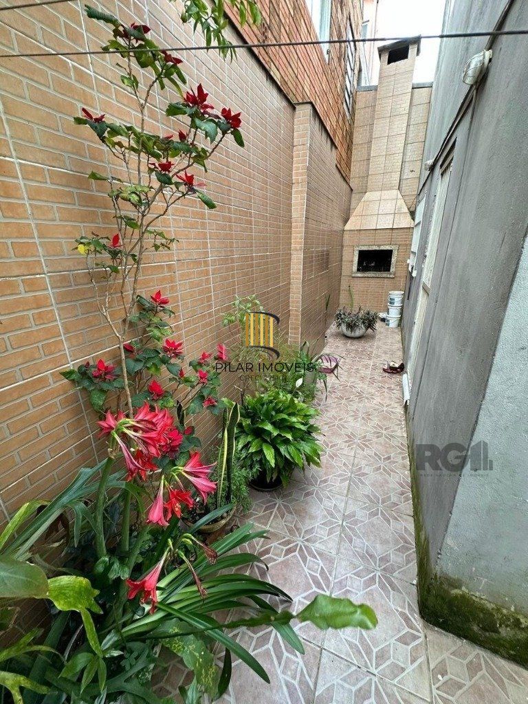 Casa de 160m² com 4 quarto no Bairro Farrapos