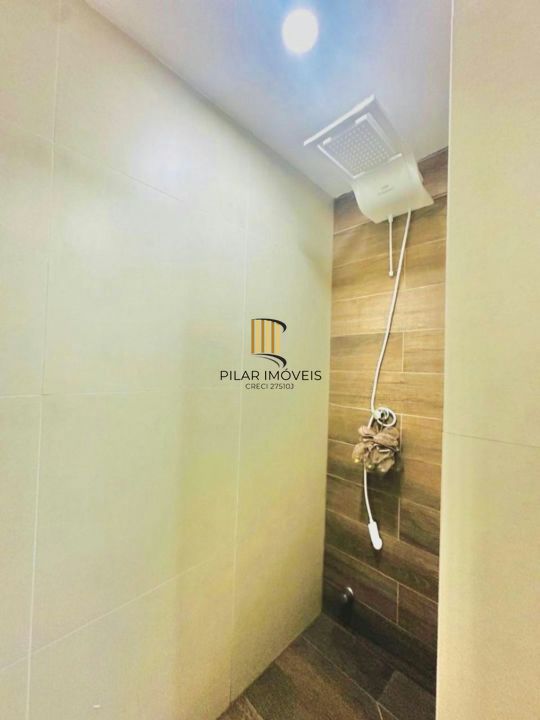 Cobertura 2 dormitórios à venda Avenida Alberto Bins, Floresta - Porto Alegre