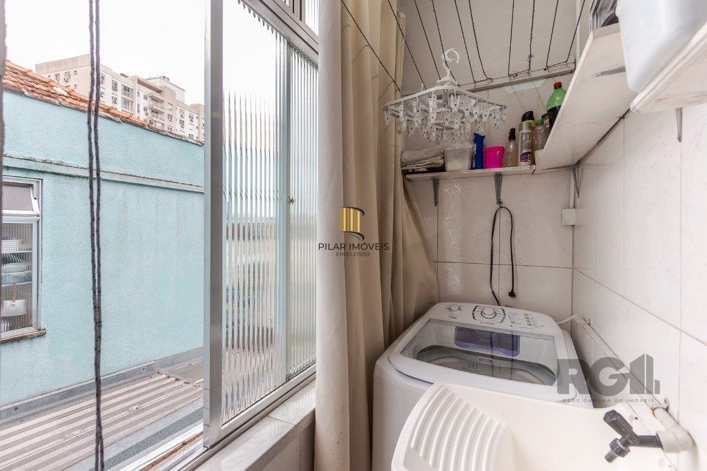 Apartamento de 02 dormitorios com vaga proximo ao shoping Lindoia