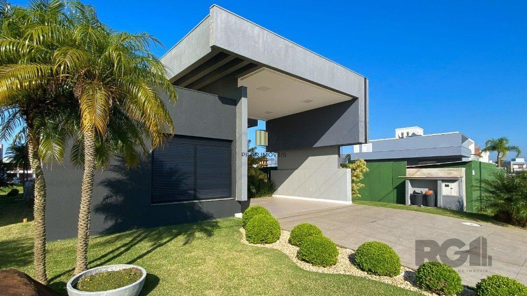 Casa de Condomínio 3 dormitórios no bairro Centenário