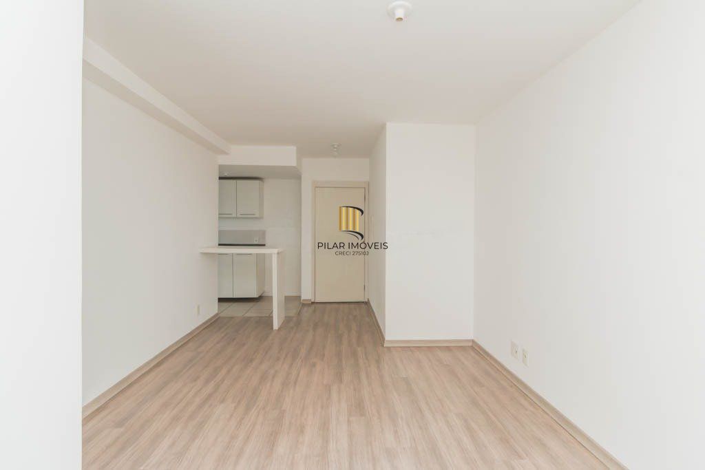 Apartamento 3 dormitórios com suíte, 62 m² no Sarandi em Porto Alegre/RS.