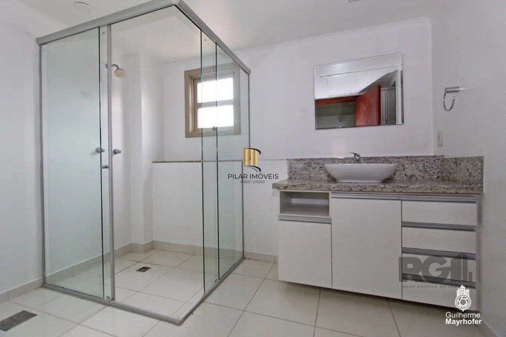 Casa com 4 quartos e 412m² à venda em Jardim do Lago, Canoas.