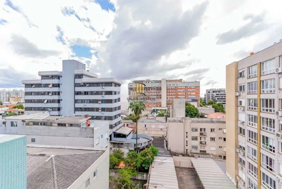 Sala Comercial com vaga coberta no Bairro Menino Deus Porto Alegre