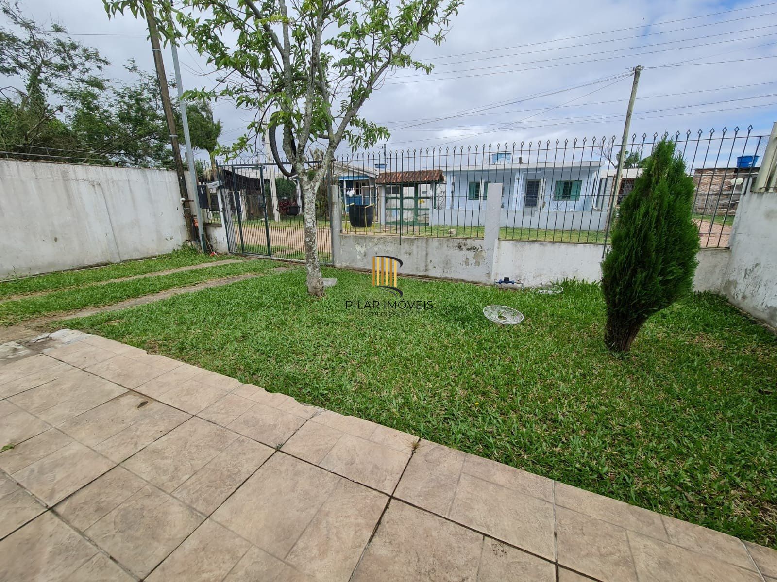 Casa de 2 dormitórios á venda no Bairro Ponta Grossa - Porto Alegre