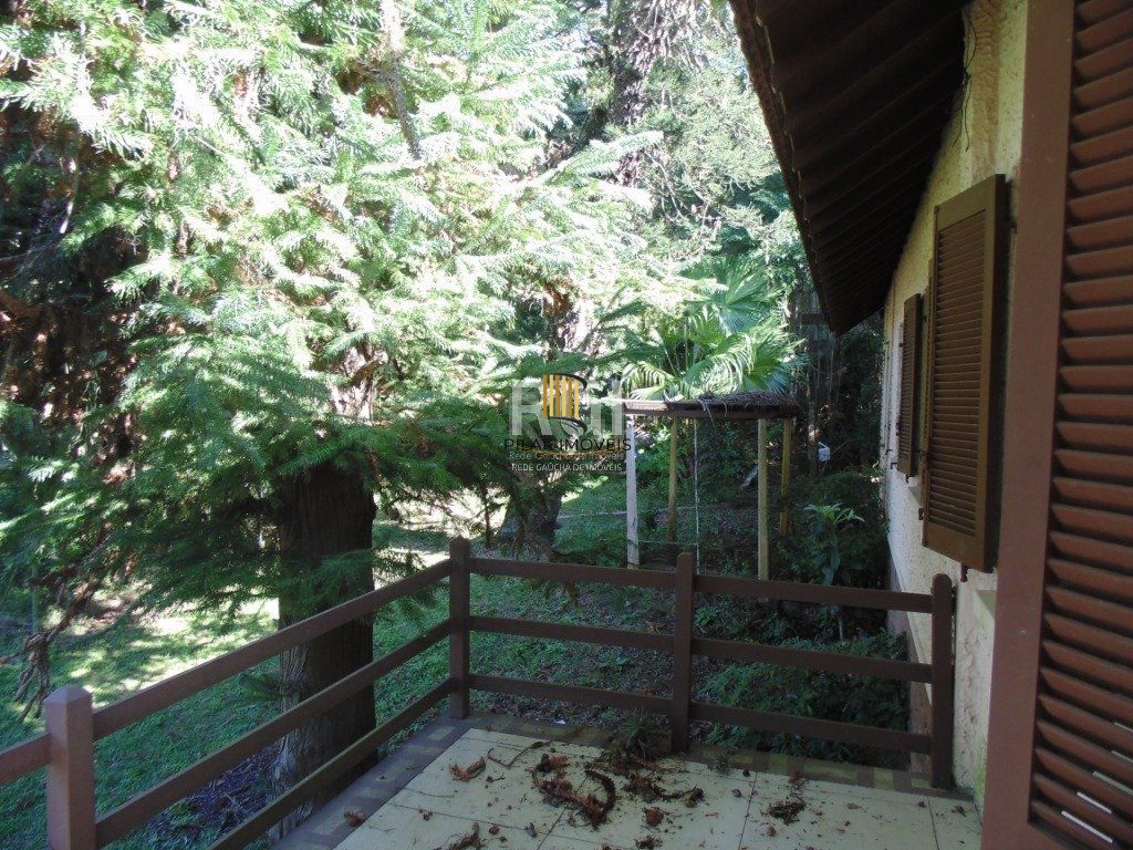 Area para Venda - 2000m², 0 dormitórios, Teresópolis