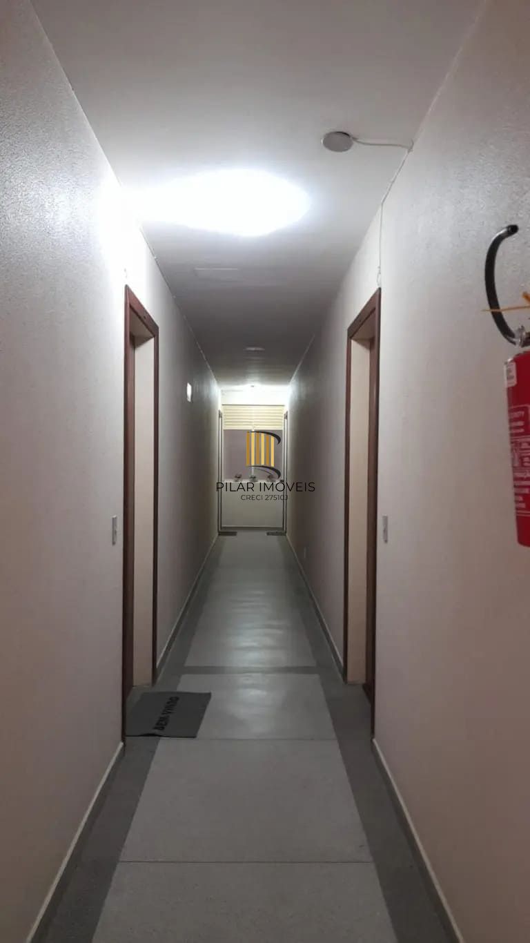 Apartamento de 1 dormitório e 46m² à venda em Partenon, Porto Alegre.