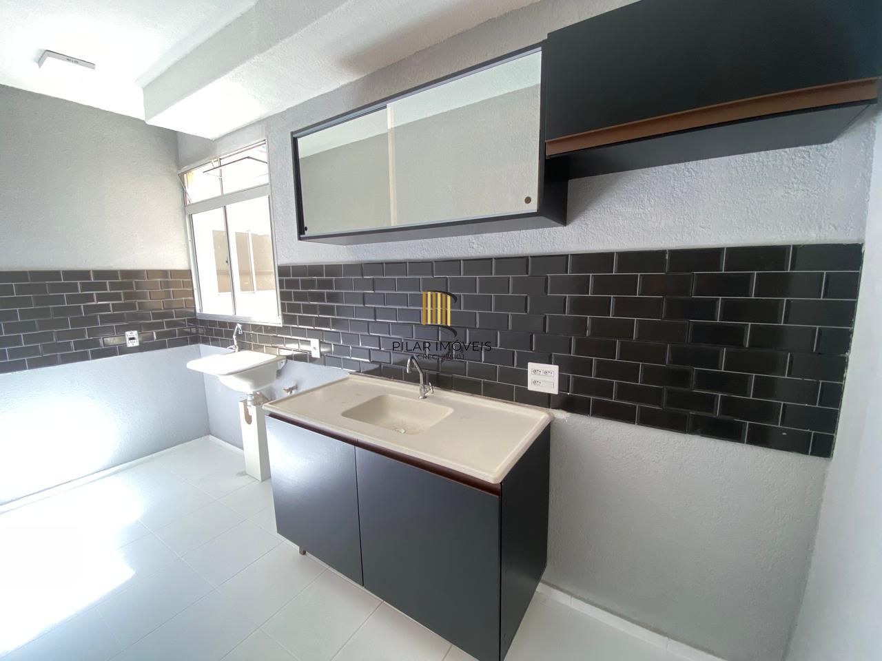 Apartamento 2 dormitórios 40m² no bairro Sarandi!