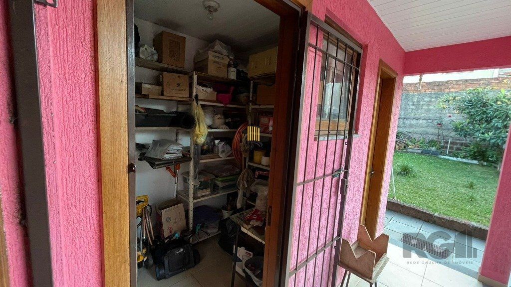 Casa 2 dormitórios no bairro Vila Nova