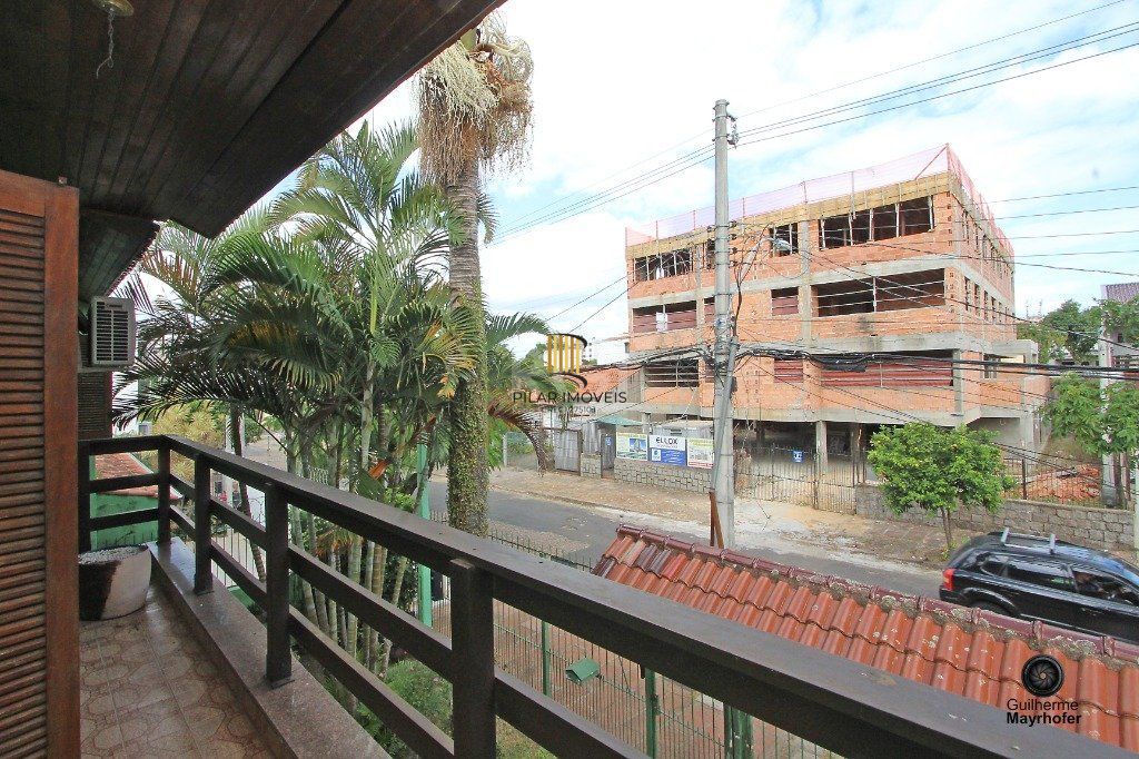 Casa para Venda - 400m², 5 dormitórios, sendo 1 suites, 3 vagas - Jardim Itu Sabará
