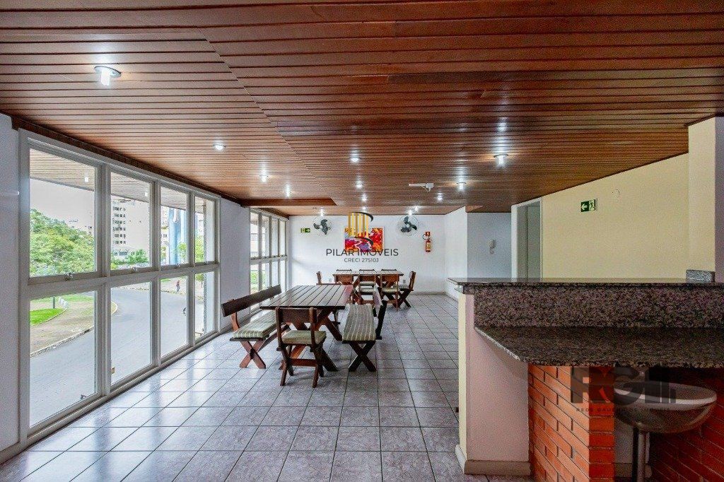 Cobertura para Venda - 191.89m², 3 dormitórios, sendo 1 suites, 1 vaga - Centro Histórico