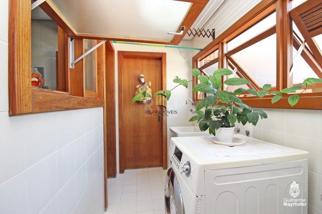 Cobertura para Venda - 230m², 3 dormitórios, sendo 2 suites, 2 vagas - Auxiliadora