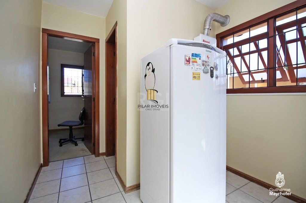 Casa para Venda - 275.72m², 4 dormitórios, sendo 3 suites, 4 vagas - Glória