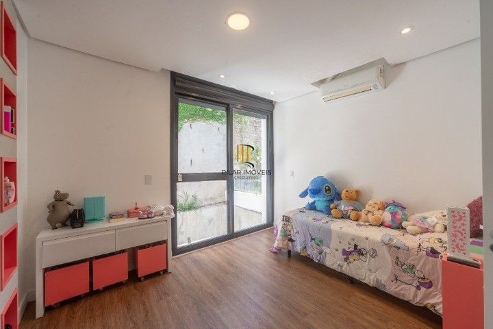 Casa 3 dormitórios no bairro Jardim Isabel