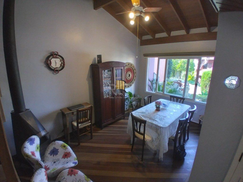 Casa Condominio para Venda - 190.4m², 3 dormitórios, sendo 1 suites, 4 vagas - Nonoai