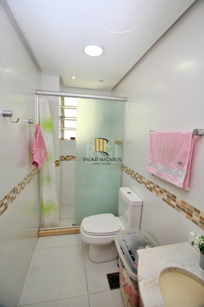 Apartamento para Venda - 103m², 3 dormitórios, sendo 1 suites, 1 vaga - Centro