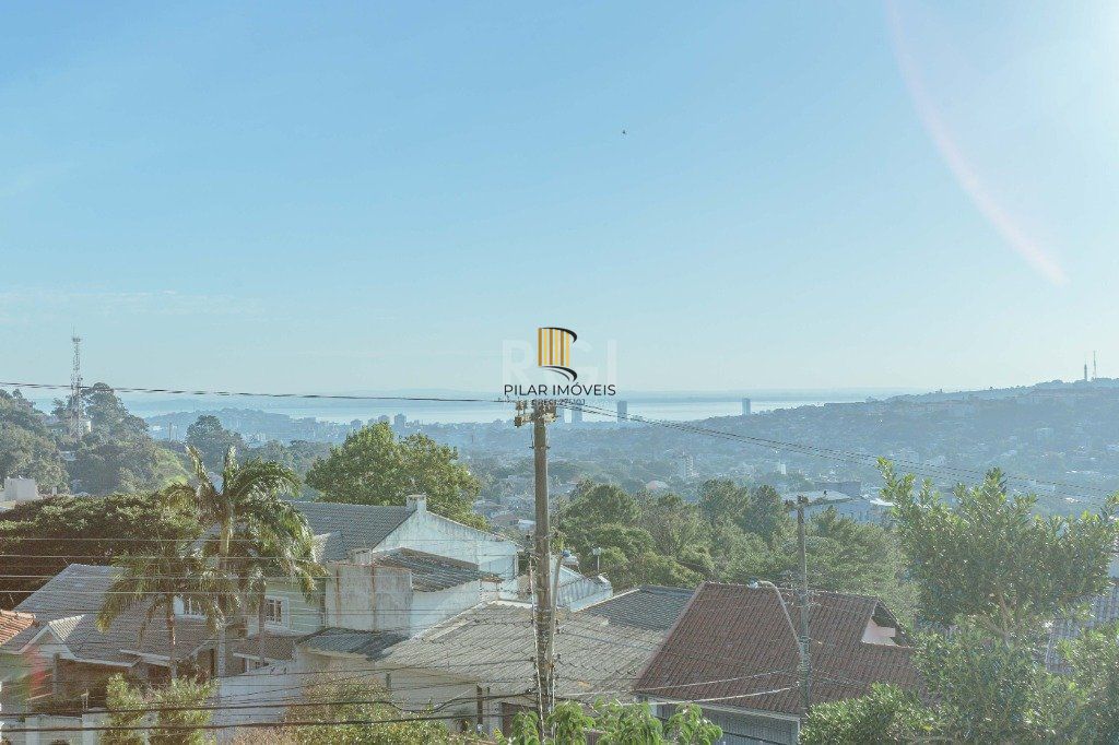 Casa a venda com 400m², bairro, Teresópolis