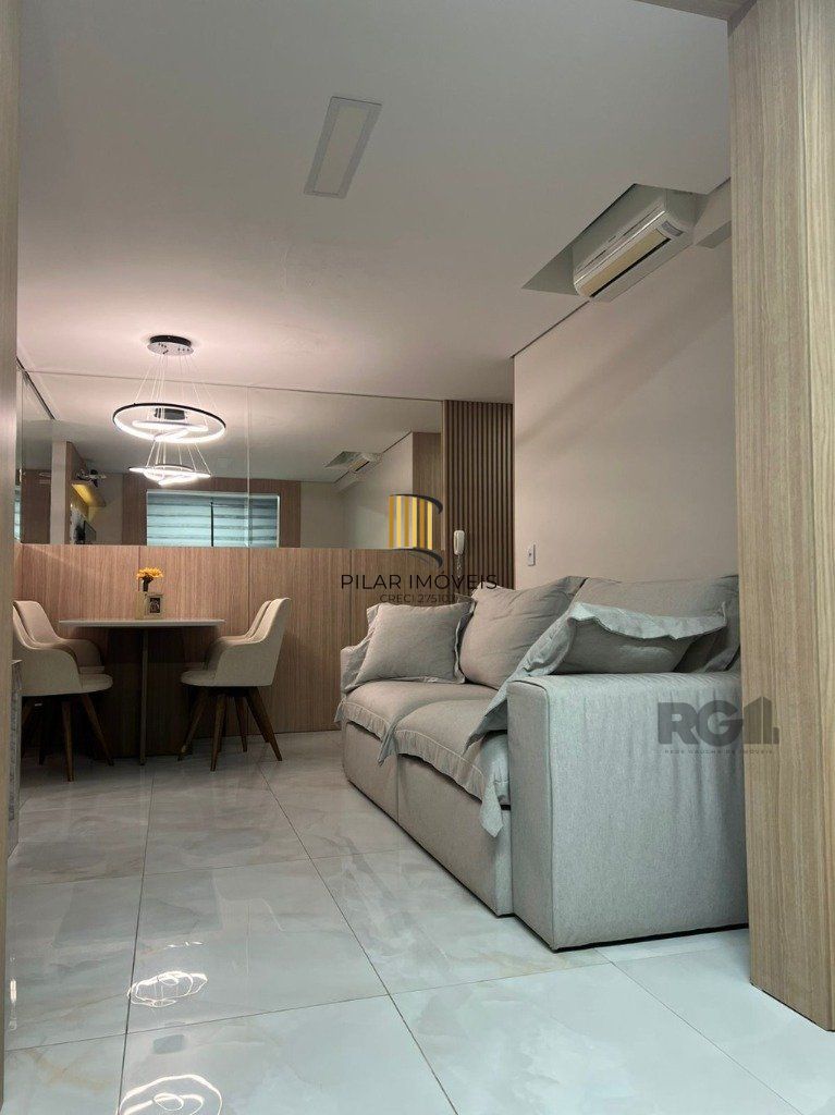 Excelente apartamento de 68m² com 2 dormitórios e 1 vaga no bairro Jardim Itu