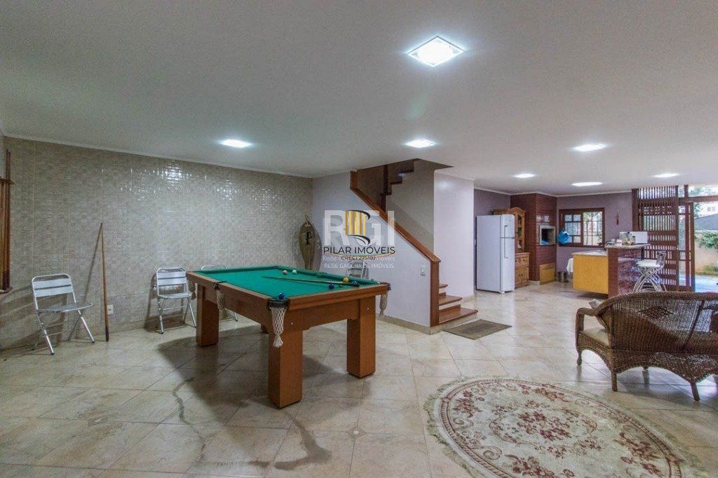 Sobrado para Venda - 499.98m², 4 dormitórios, sendo 3 suites, 4 vagas - Jardim Ipiranga