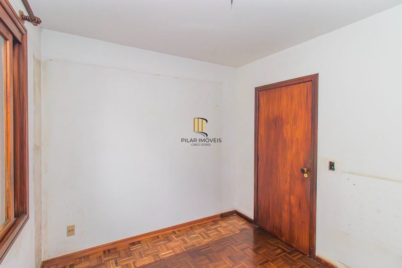 Apartamento de 2 dormitórios e 94m² à venda em Petrópolis, Porto Alegre.