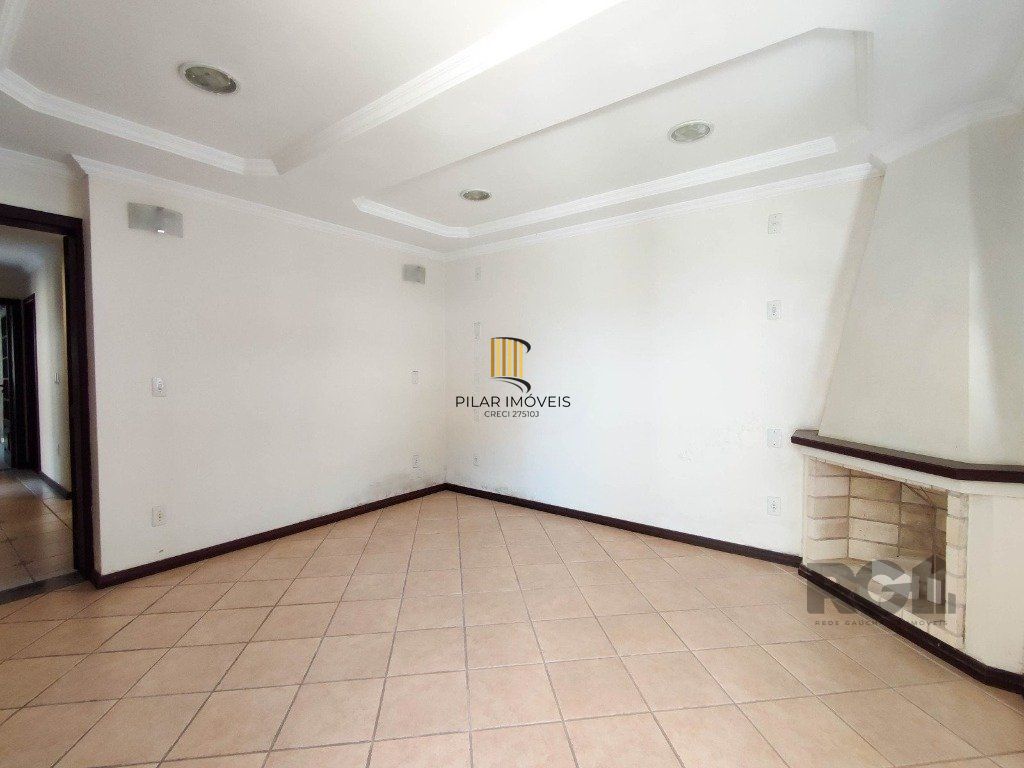 Excelente casa de 230m² com 4 dormitórios e 3 vagas.