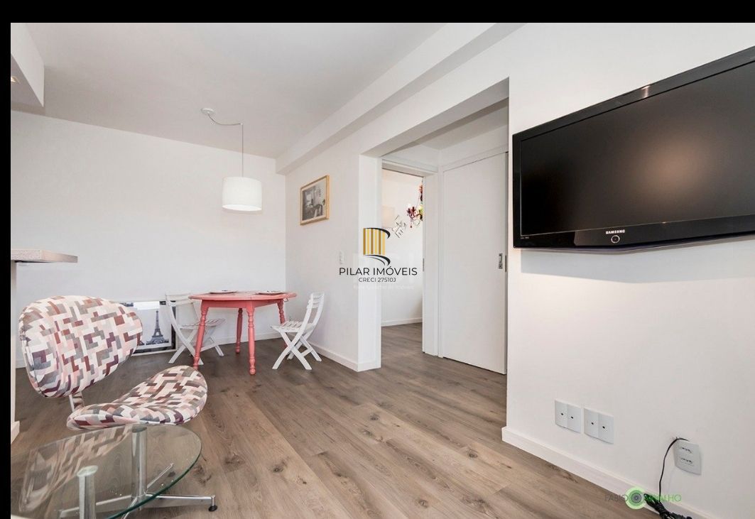 Apartamento 2 dormitórios no bairro Glória