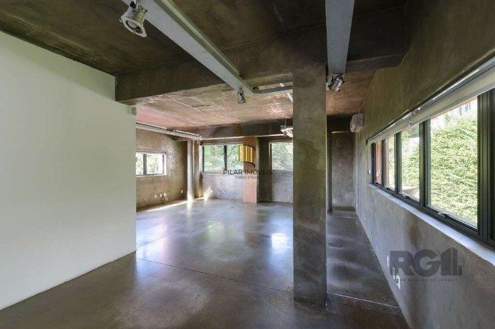 Prédio Comercial no bairro Cristal