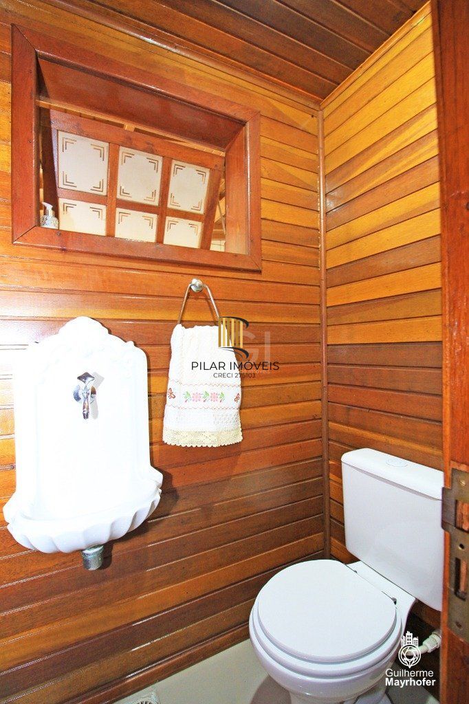 Casa para Venda - 235m², 3 dormitórios, sendo 1 suites, 3 vagas - Sarandi