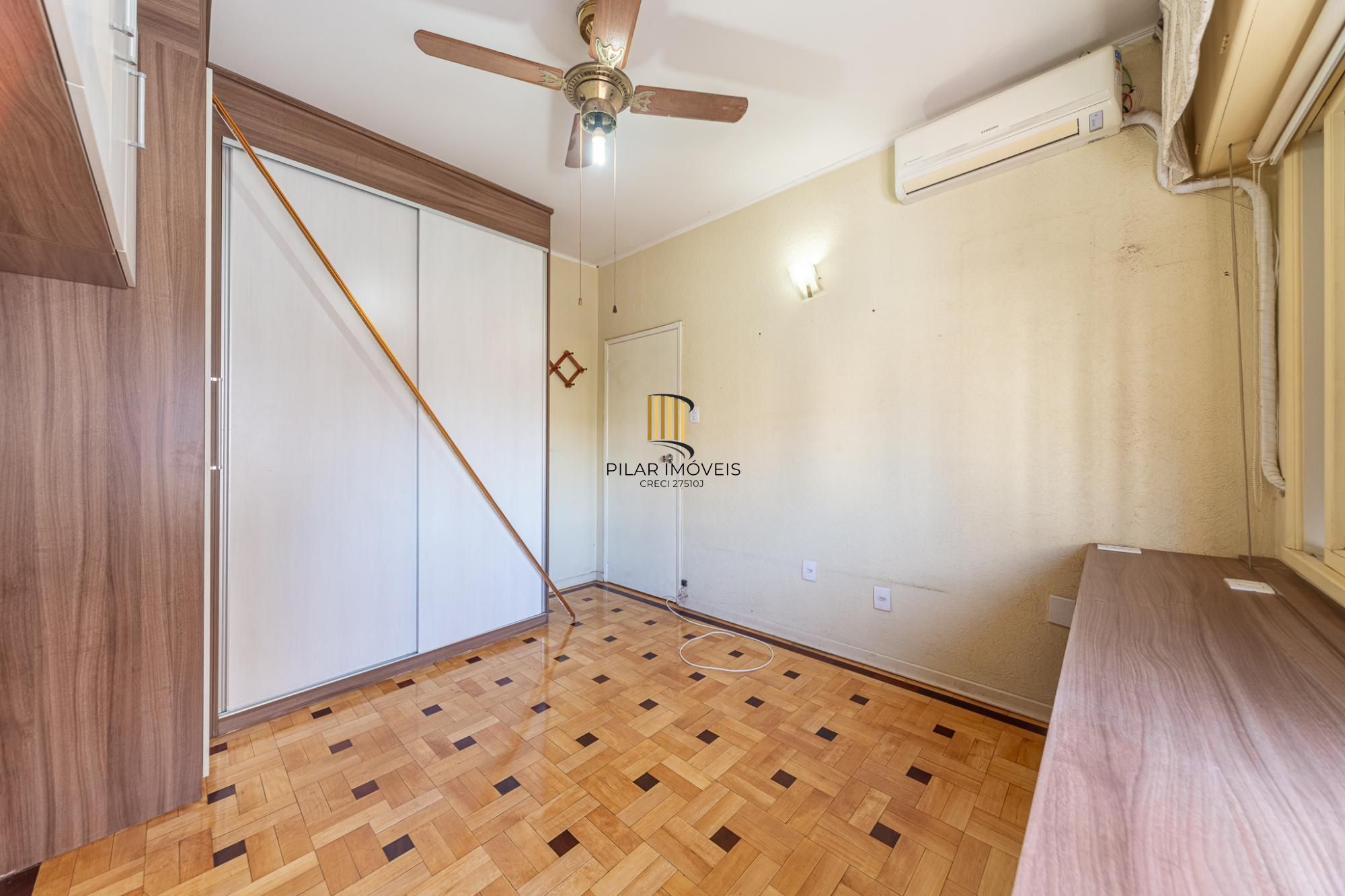 Apartamento de 3 dormitórios á venda no Bairro Santana, Porto Alegre