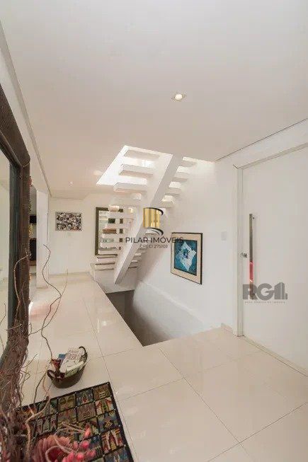 Casa 287m² - 3 suítes, 4 vagas no bairro Ipanema