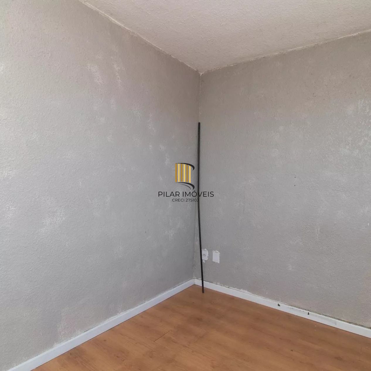 Apartamento de dois dormitórios e  01 vaga garagem na zona sul -Porto Alegre