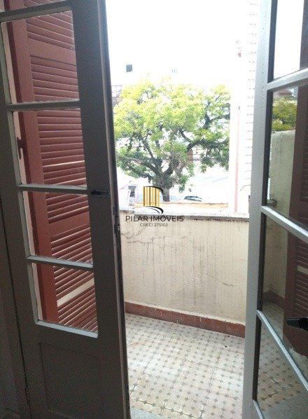Apartamento para Venda - 68.24m², 2 dormitórios, Petrópolis