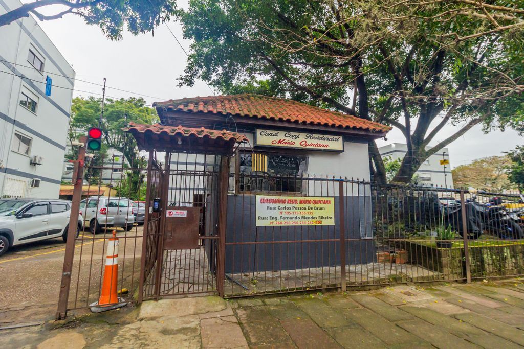 Apartamento 3 dorms à venda Rua Engenheiro Fernando Mendes Ribeiro, Santo Antônio - Porto Alegre