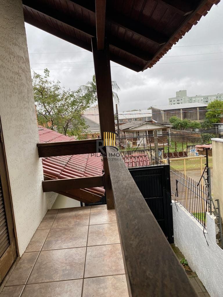 Casa para Venda - 330m², 6 dormitórios, 3 vagas - Cavalhada
