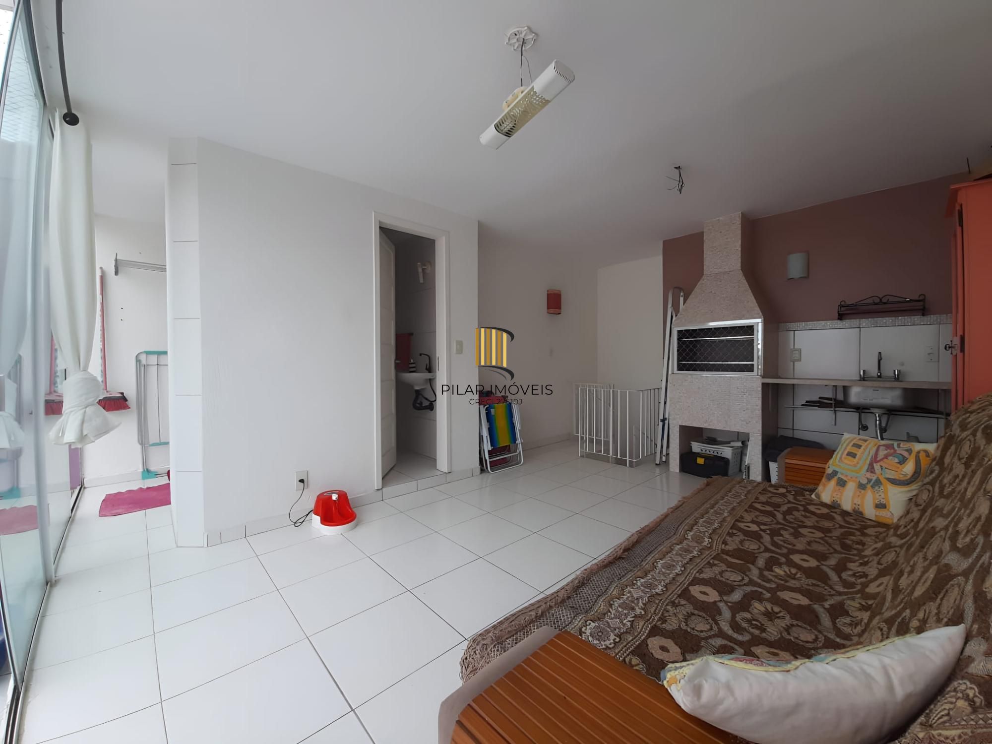 Cobertura de 104m² com  2 dormitórios no Bairro Nonoai - Porto Alegre