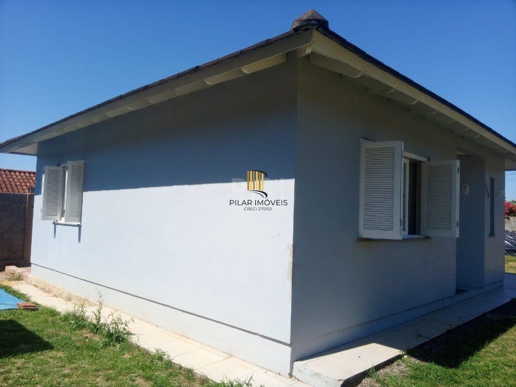 Casa para Venda - 69.98m², 2 dormitórios, 4 vagas - Jardim Dos Lagos