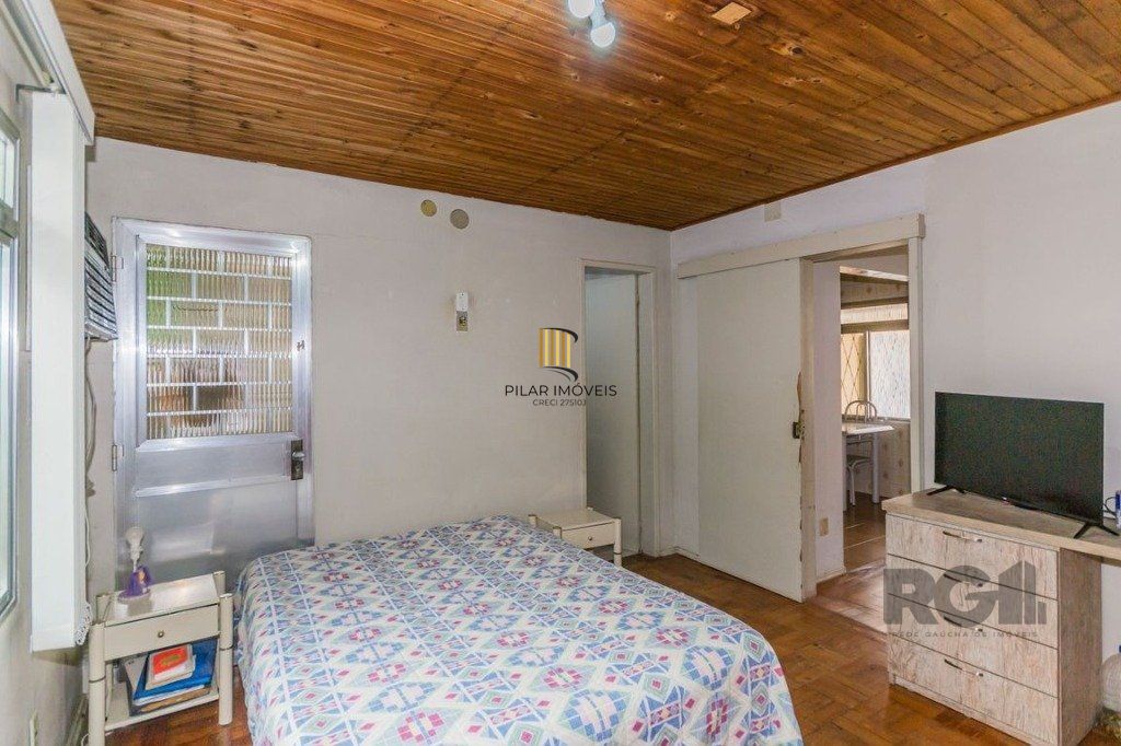 Casa com 2 dormitórios no bairro Vila João Pessoa