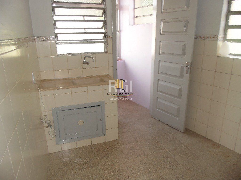 Apartamento para Venda - 62m², 2 dormitórios, 1 vaga - Nonoai