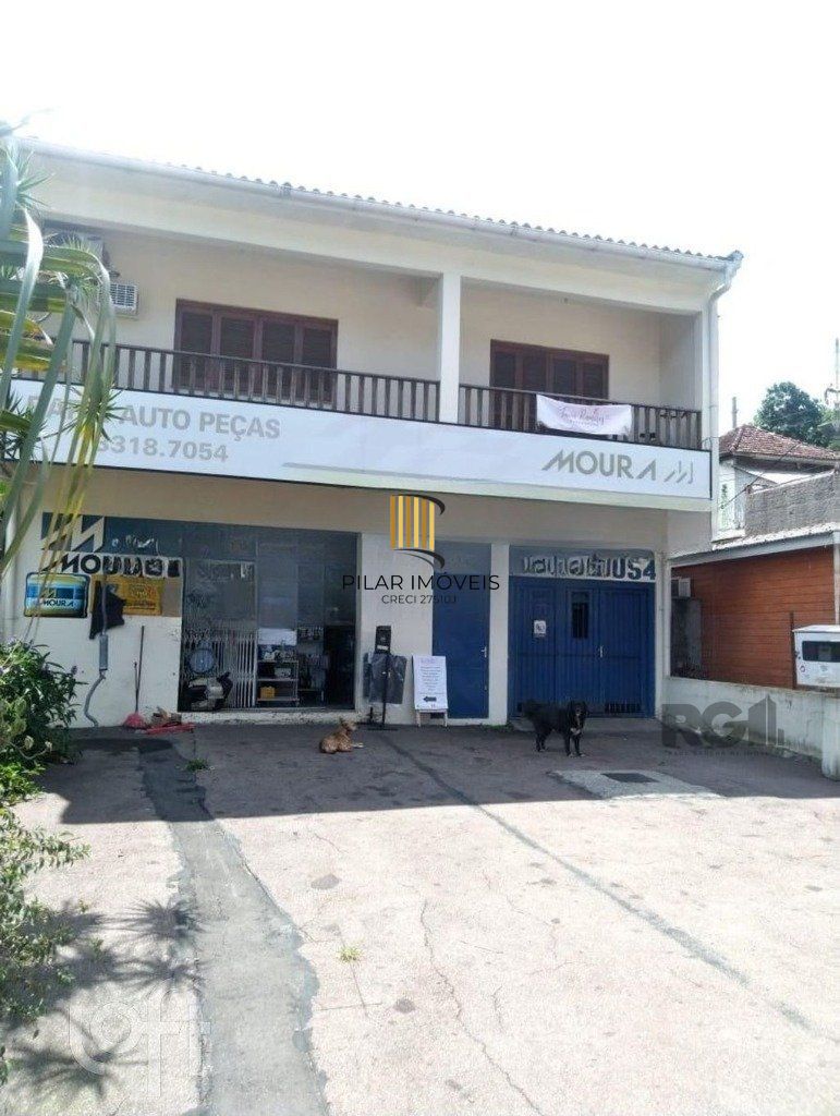 Casa 3 dormitórios no bairro Glória - Pilar Imóveis