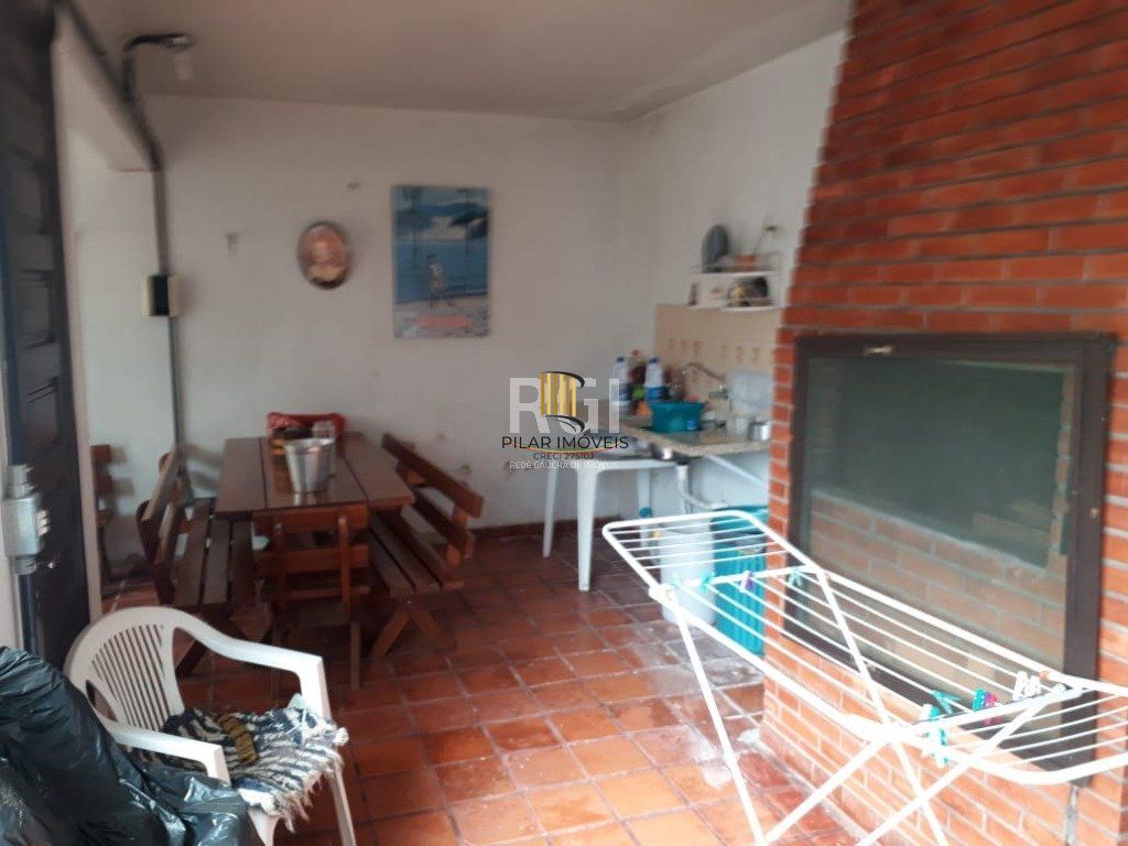 Casa para Venda - 120m², 3 dormitórios, sendo 1 suites, 3 vagas - Nonoai