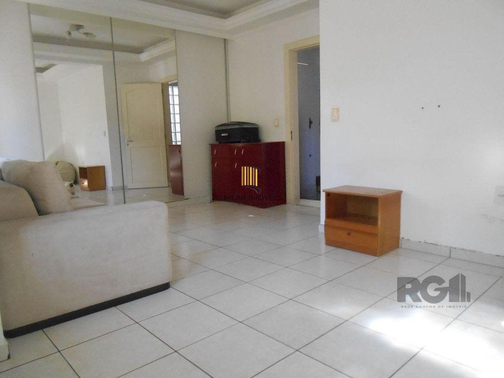Casa 4 dormitórios no bairro Agronomia